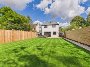 Rear External- click for photo gallery